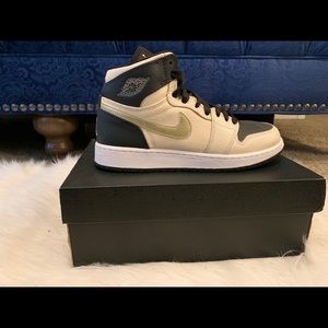 Cleaning out my closet 2020